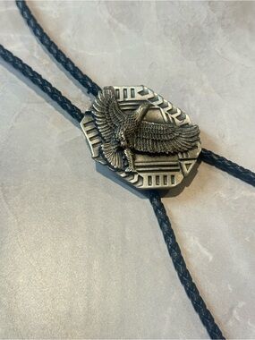Vintage Siskiyou Buckle Co. Eagle Bolo Tie.